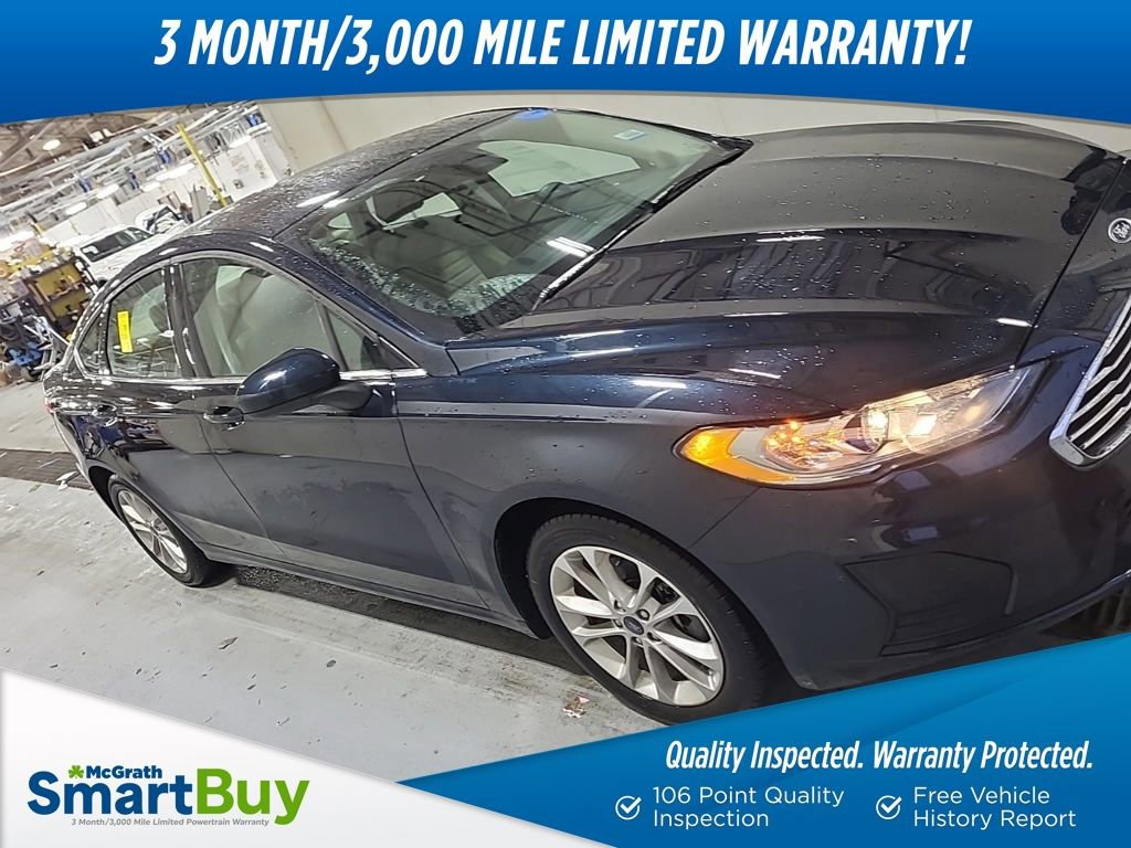 Used 2020 Ford Fusion SE image 1
