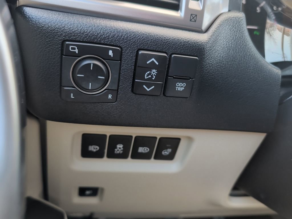 Used 2022 Lexus GX 460 Premium image 29