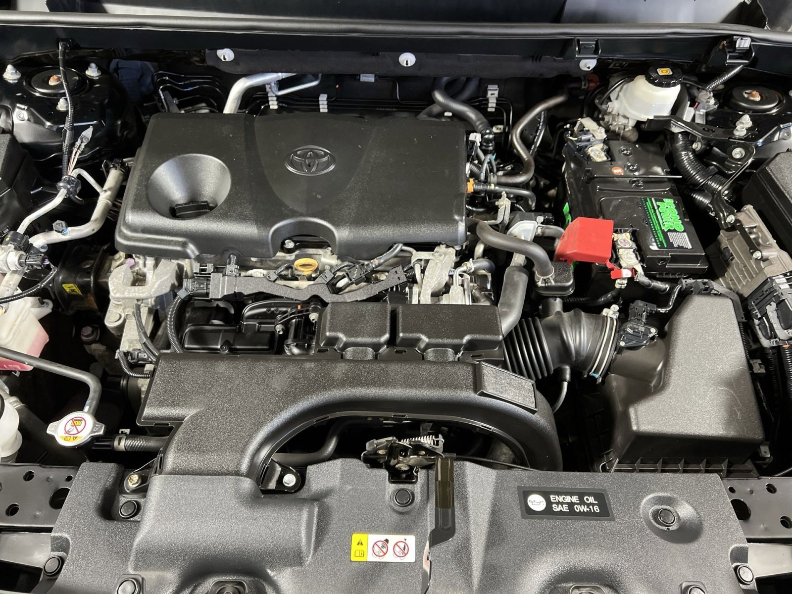 Used 2020 Toyota RAV4 XLE w/ Convenience Package image 27