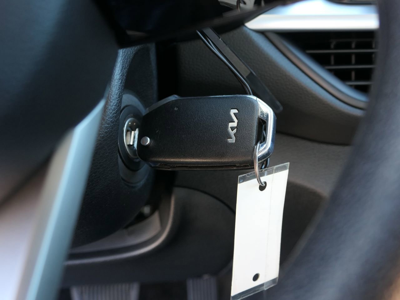 Used 2024 Kia Forte LXS image 17