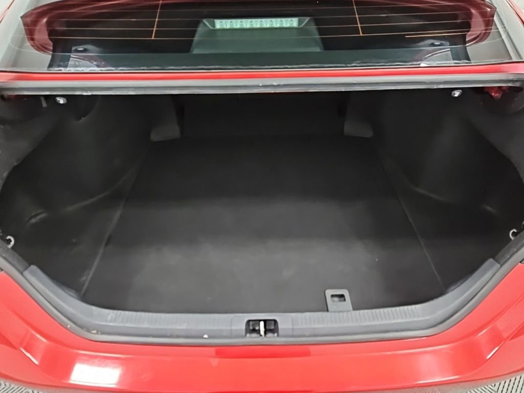 Used 2023 Toyota Camry SE image 31