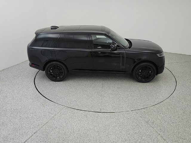 New 2026 Land Rover Range Rover Long Wheelbase SE AWD/4WD image 16