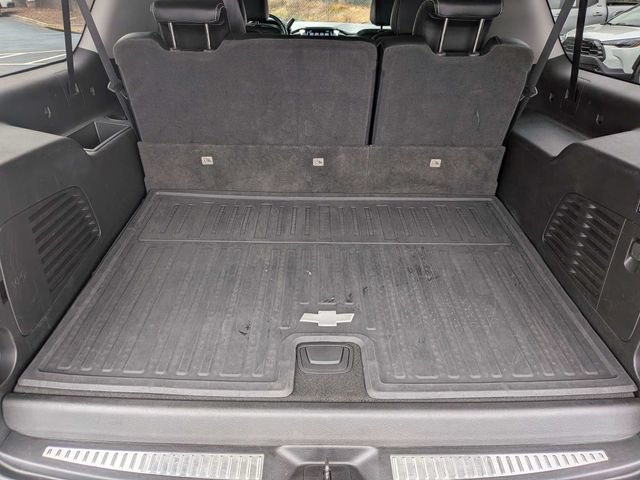 Used 2020 Chevrolet Suburban Premier w/ Premier Plus Edition AWD/4WD image 10