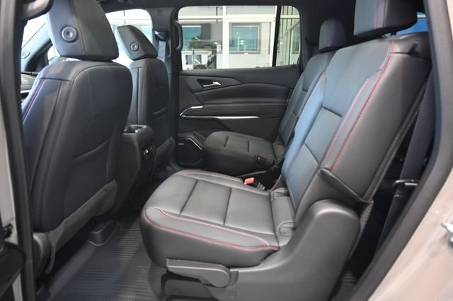New 2026 Chevrolet Traverse Z71 w/ Enhanced Driving Package AWD/4WD image 11
