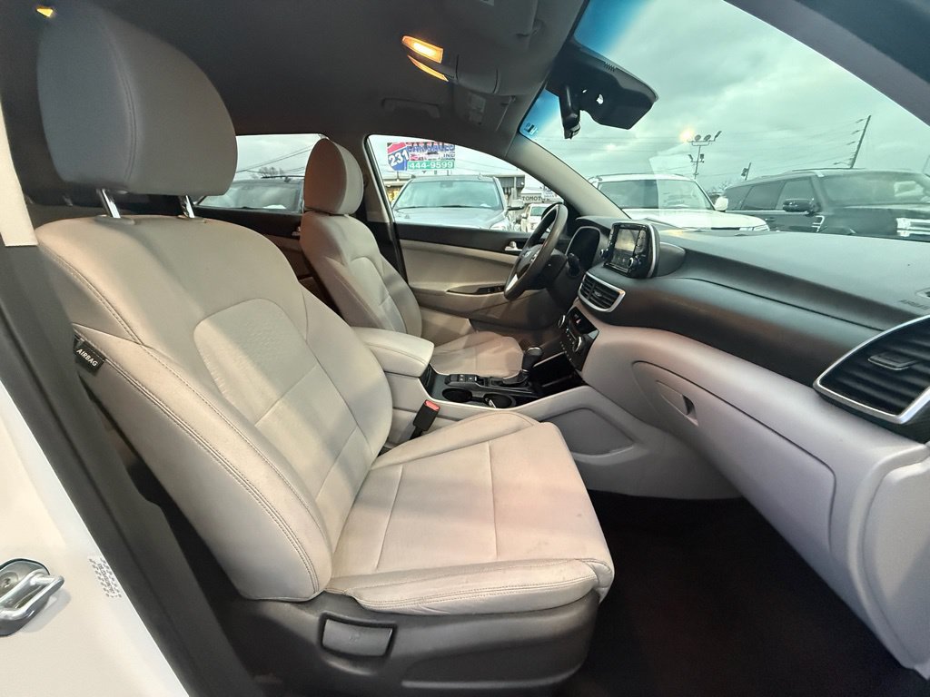 Used 2019 Hyundai Tucson Value FWD image 25