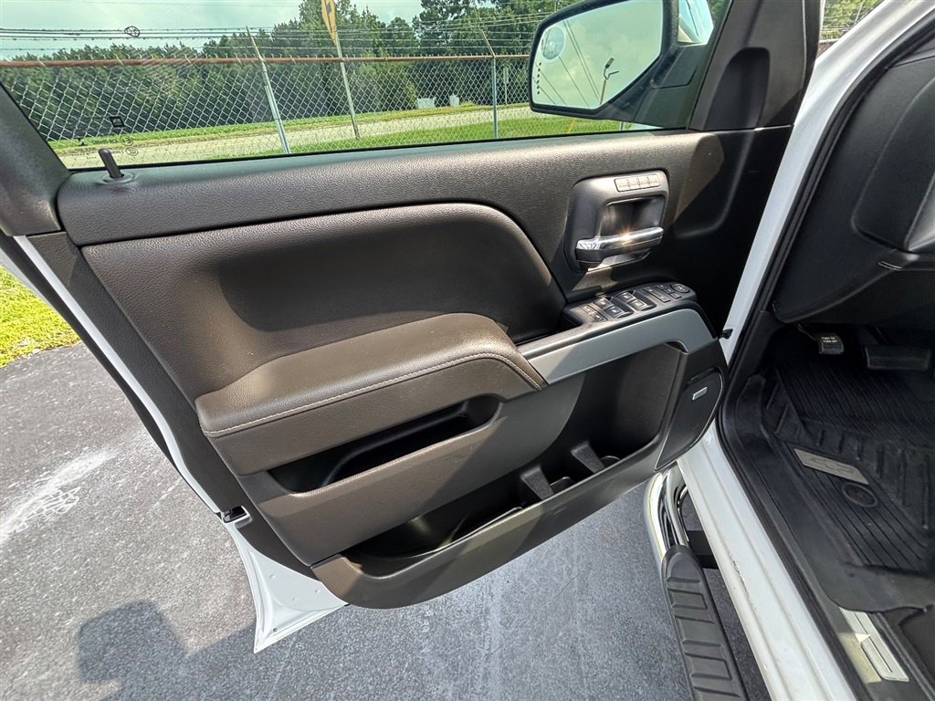 Used 2018 Chevrolet Silverado 1500 LTZ Z71 image 17
