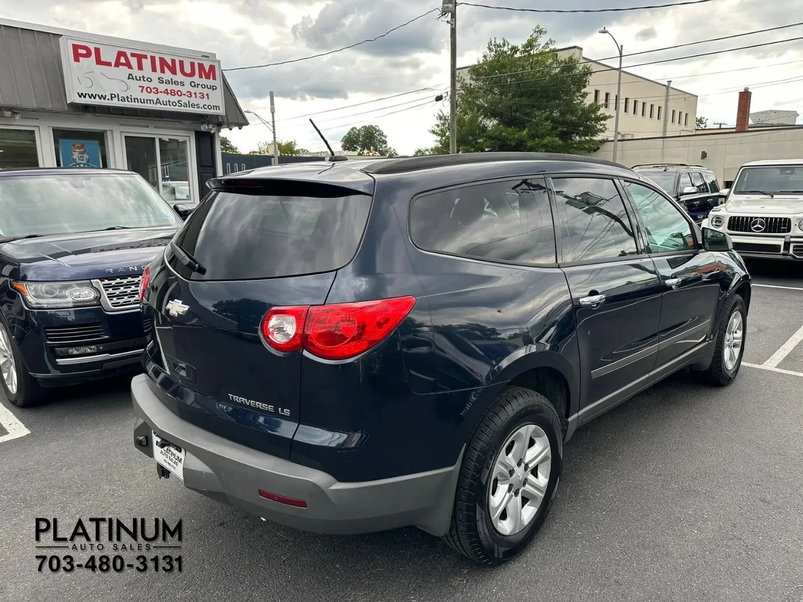 Used 2012 Chevrolet Traverse LS FWD image 5