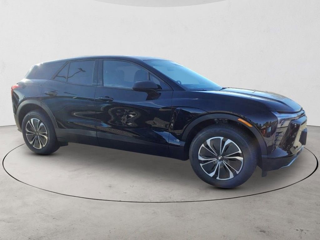 New 2025 Chevrolet Blazer EV LT AWD/4WD image 4