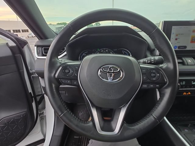 Used 2024 Toyota RAV4 SE AWD/4WD image 14