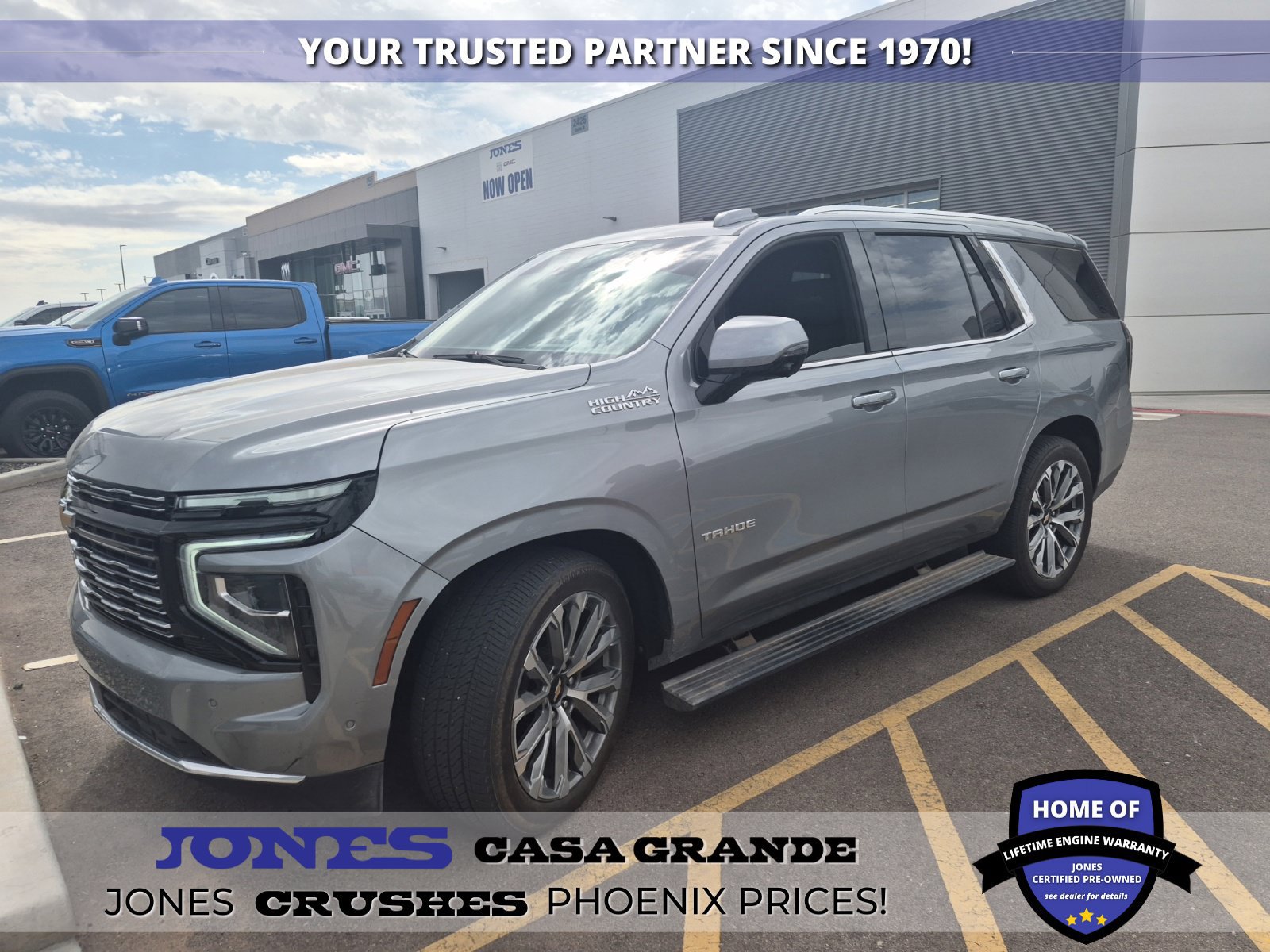 Used 2025 Chevrolet Tahoe High Country AWD/4WD image 1