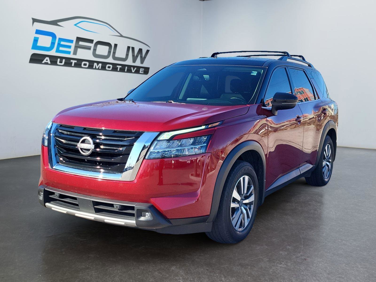 Used 2022 Nissan Pathfinder SL image 7