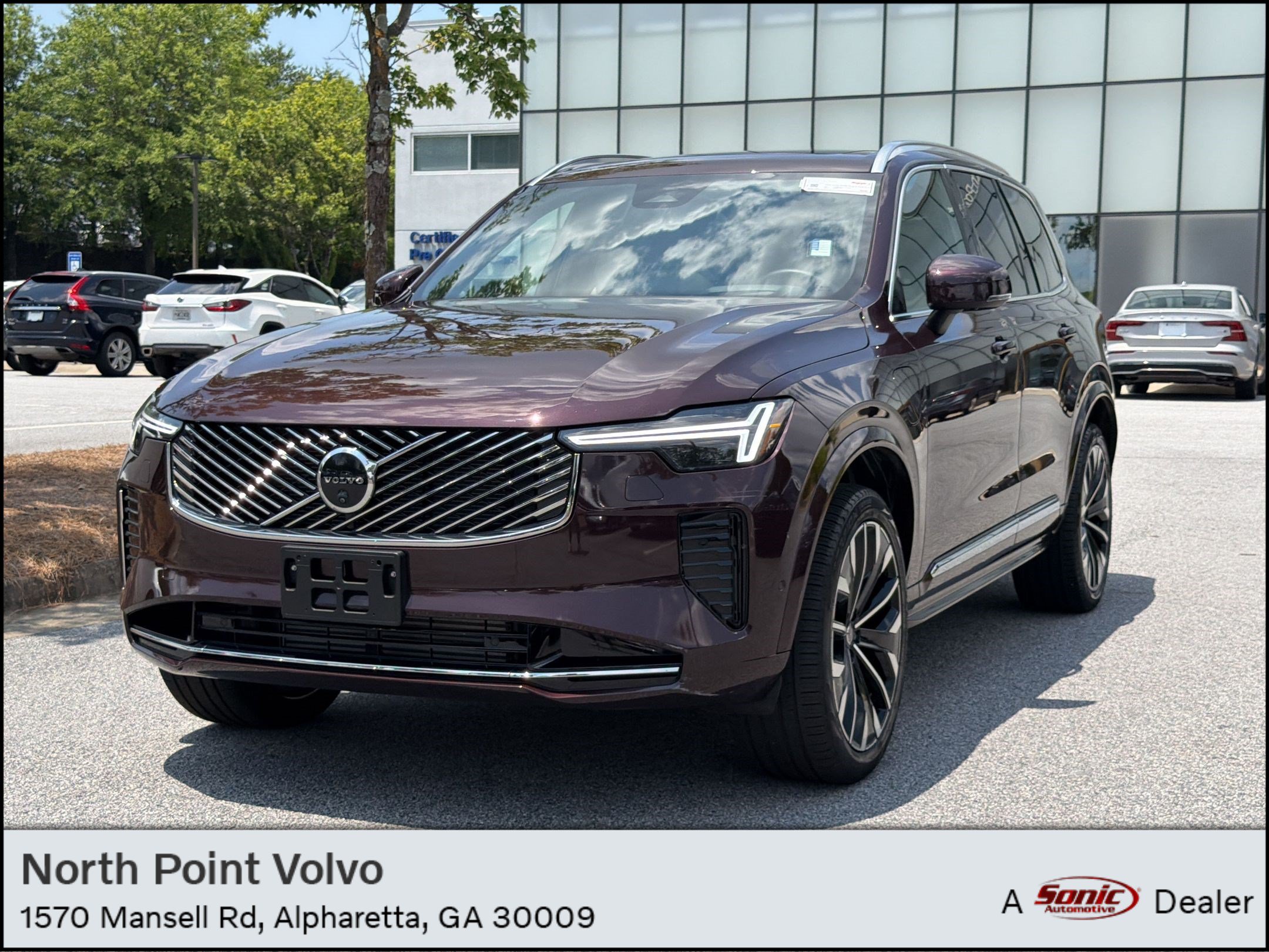 Used 2025 Volvo XC90 T8 Ultra w/ Lounge Package