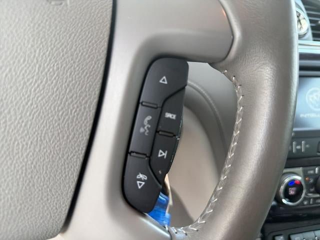 Used 2017 Buick Enclave Premium w/ Experience Buick Package FWD image 25