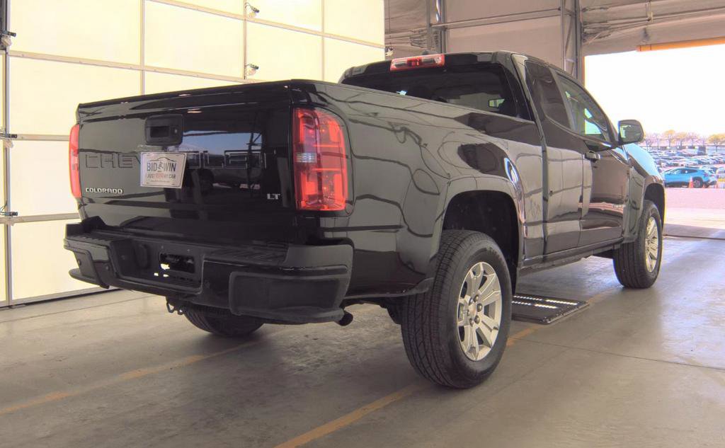 Used 2022 Chevrolet Colorado LT w/ Fleet Safety Package image 4