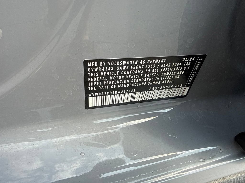 Used 2024 Volkswagen GTI SE FWD image 10