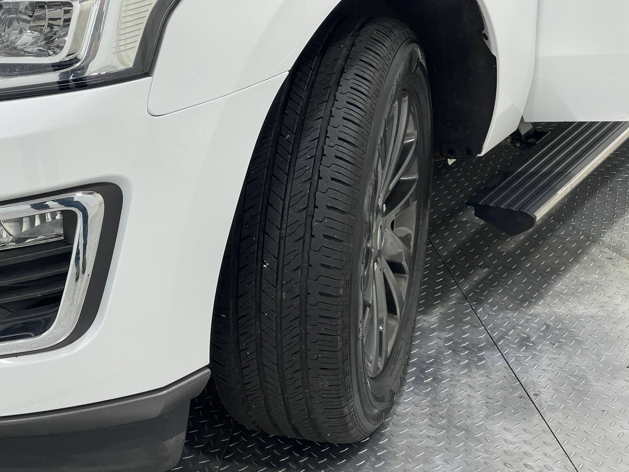 Used 2021 Ford Expedition Max Limited AWD/4WD image 38