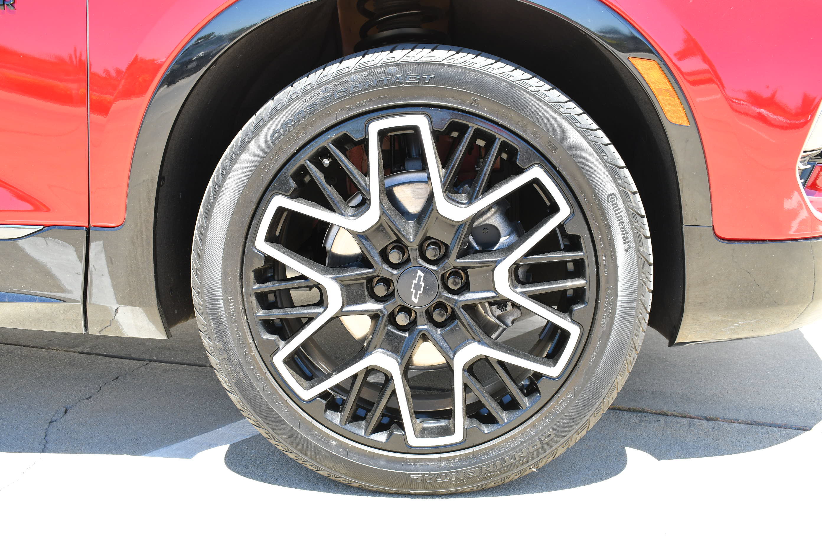 Used 2023 Chevrolet Blazer RS w/ Driver Confidence II Package FWD image 4