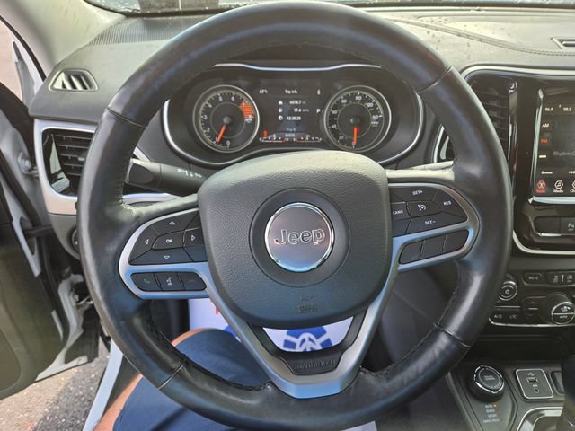 Used 2019 Jeep Cherokee Limited AWD/4WD image 3