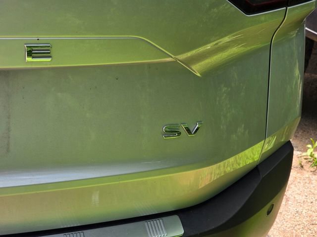 Used 2023 Nissan Rogue SV FWD image 8