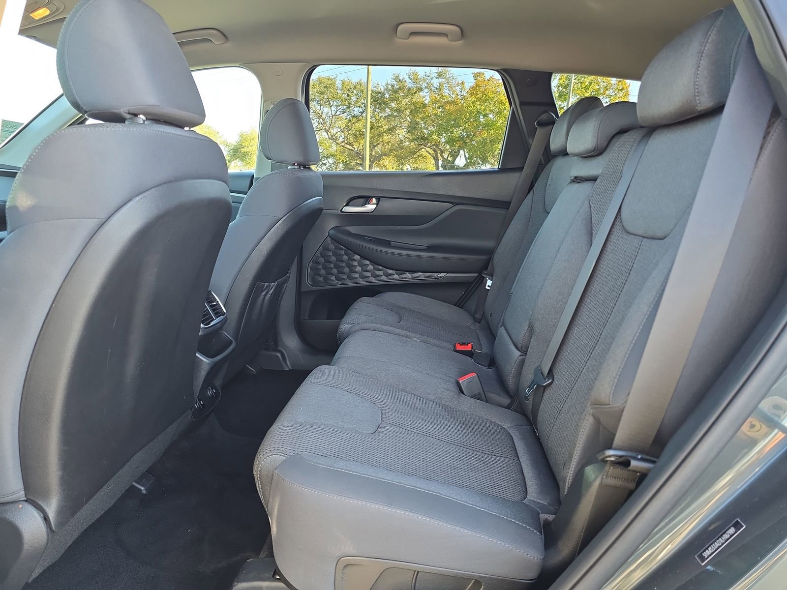 Used 2020 Hyundai Santa Fe SEL image 13