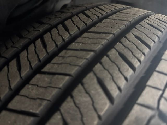 Used 2023 Ford Expedition Limited AWD/4WD image 37