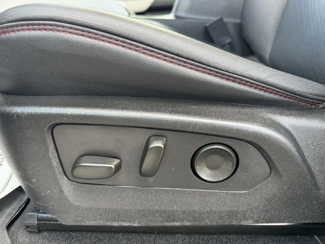 Certified 2023 GMC Canyon AT4X image 12