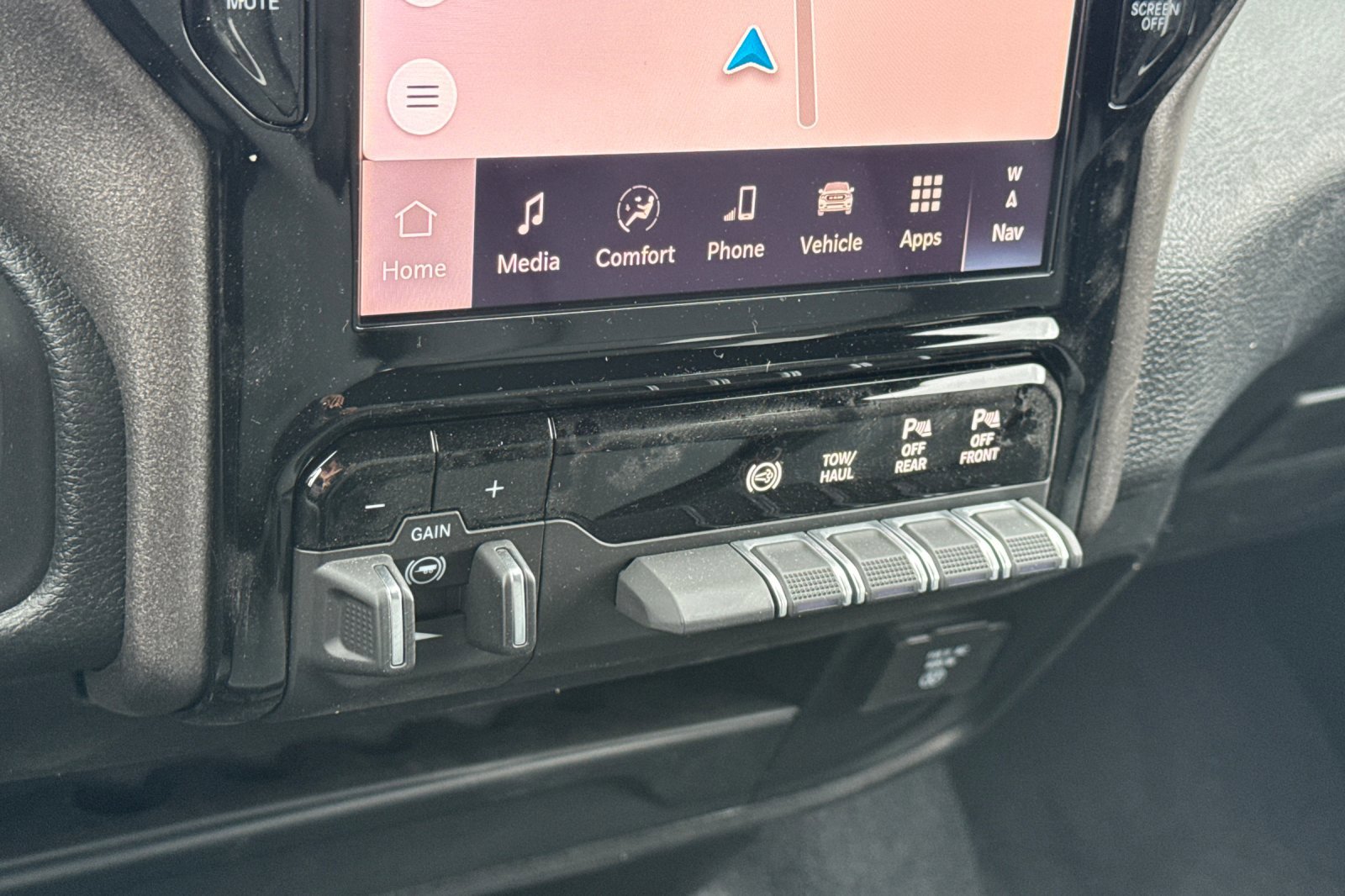 New 2026 RAM 3500 Tradesman AWD/4WD image 19