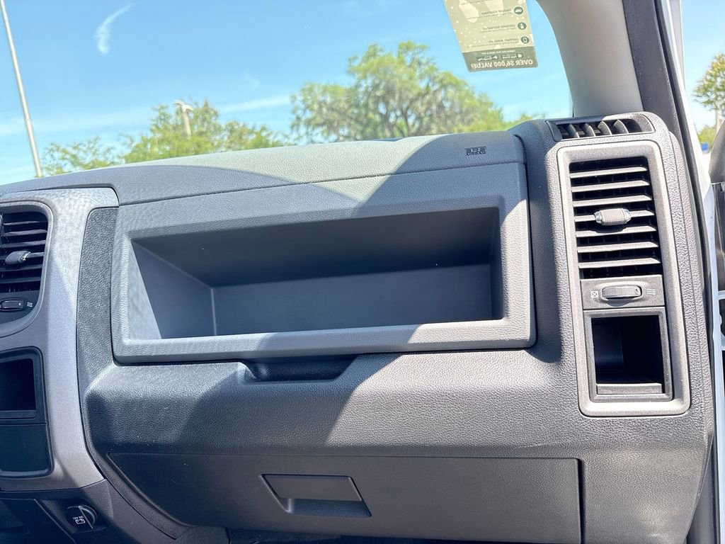 Used 2017 RAM 1500 Express RWD image 19