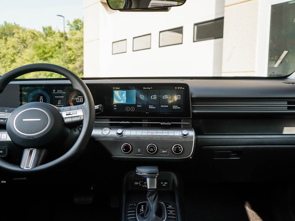 New 2026 Hyundai Kona SE image 15