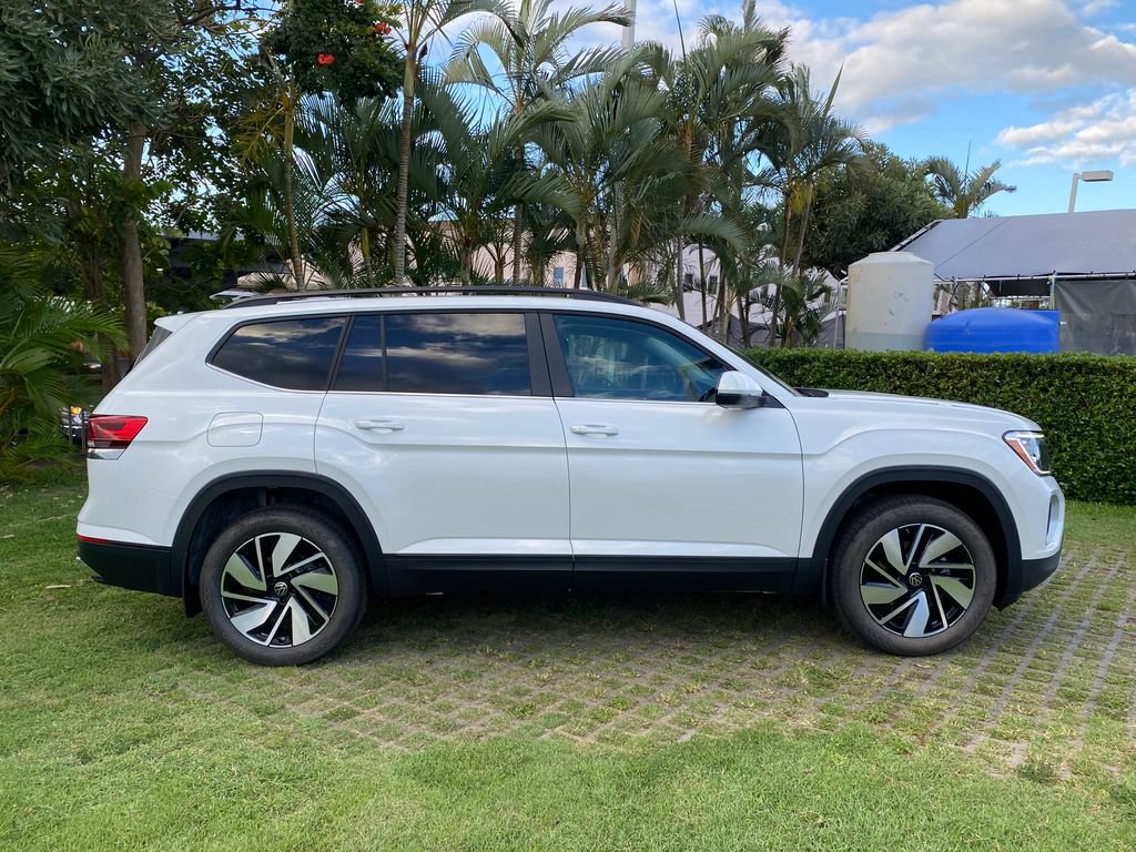 New 2026 Volkswagen Atlas SE FWD image 8