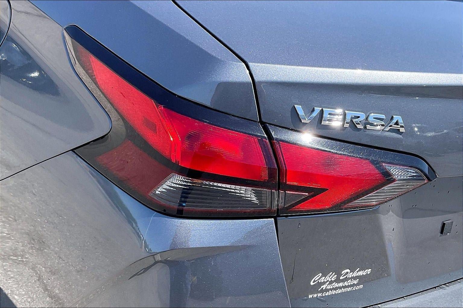 Used 2025 Nissan Versa SV FWD image 29