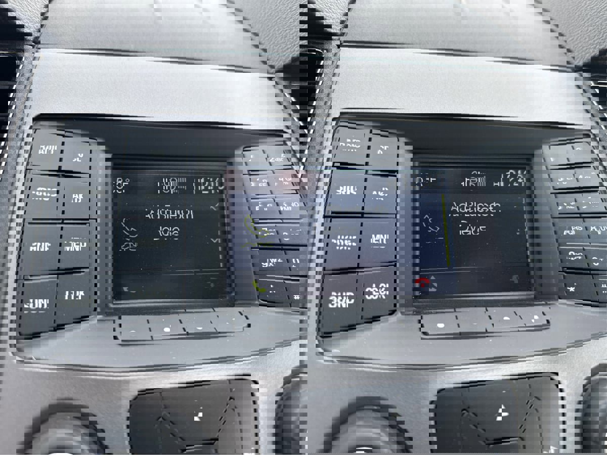 Used 2019 Ford Taurus SEL AWD/4WD image 14