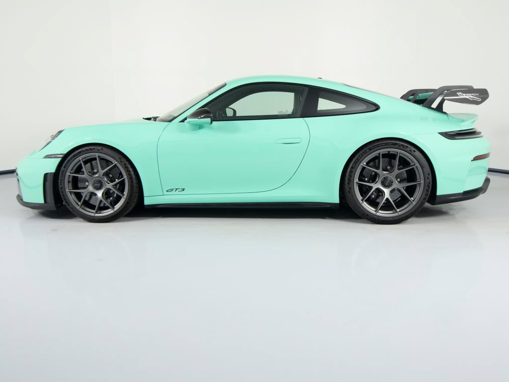 Certified 2026 Porsche 911 GT3 RWD image 7