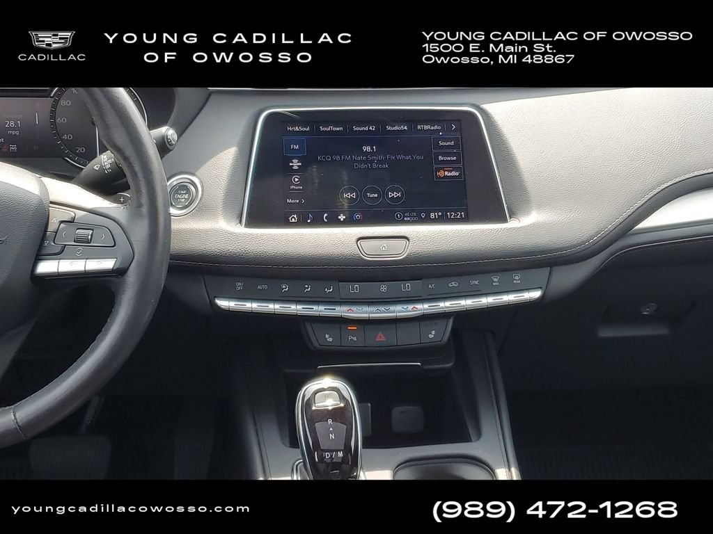 Used 2022 Cadillac XT4 Premium Luxury w/ Cold Weather Package AWD/4WD image 27