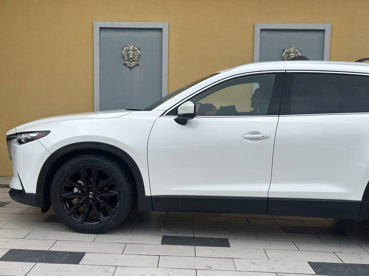 Used 2023 MAZDA CX-9 Touring Plus image 12