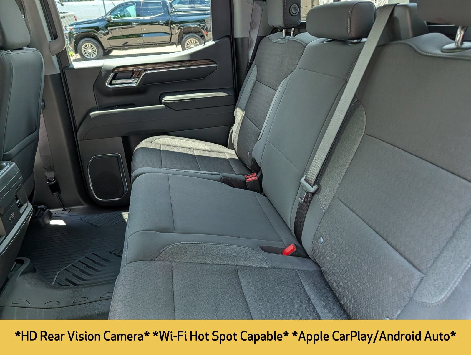 Used 2026 Chevrolet Silverado 1500 LT Trail Boss w/ Convenience Package II AWD/4WD image 27