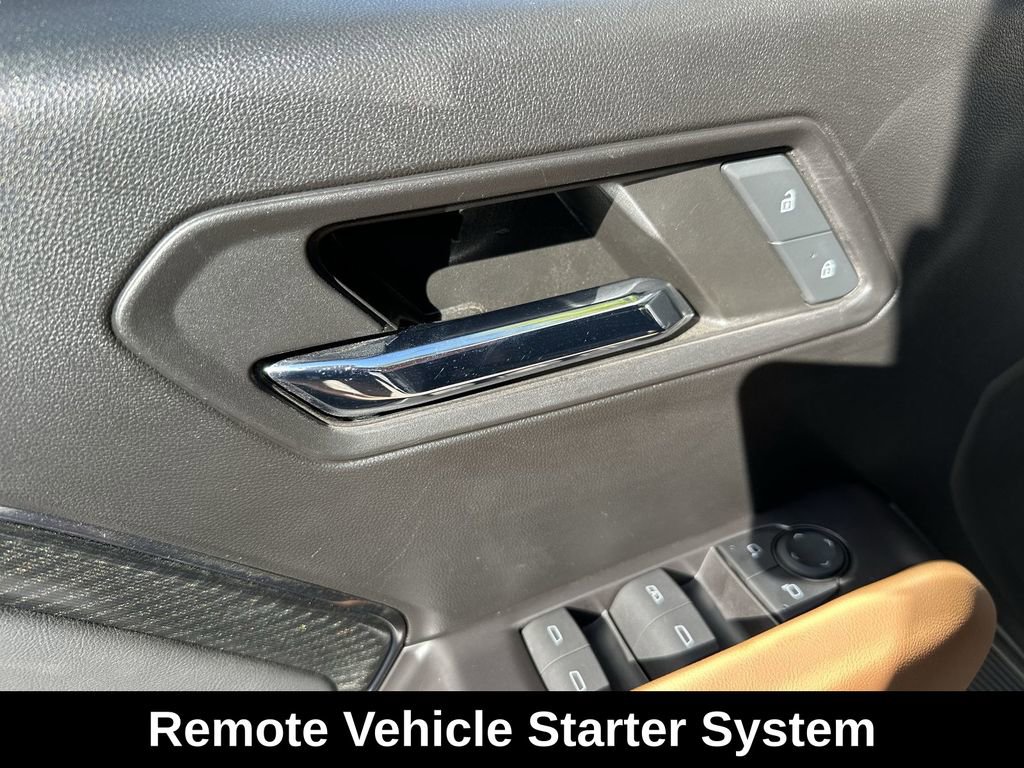 Used 2024 GMC Canyon AT4 w/ Canyon Safety Plus Package image 18