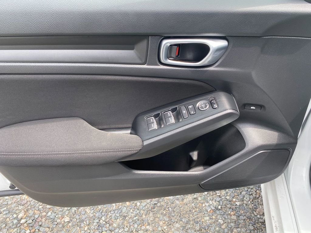 Used 2022 Honda Civic Sport image 11