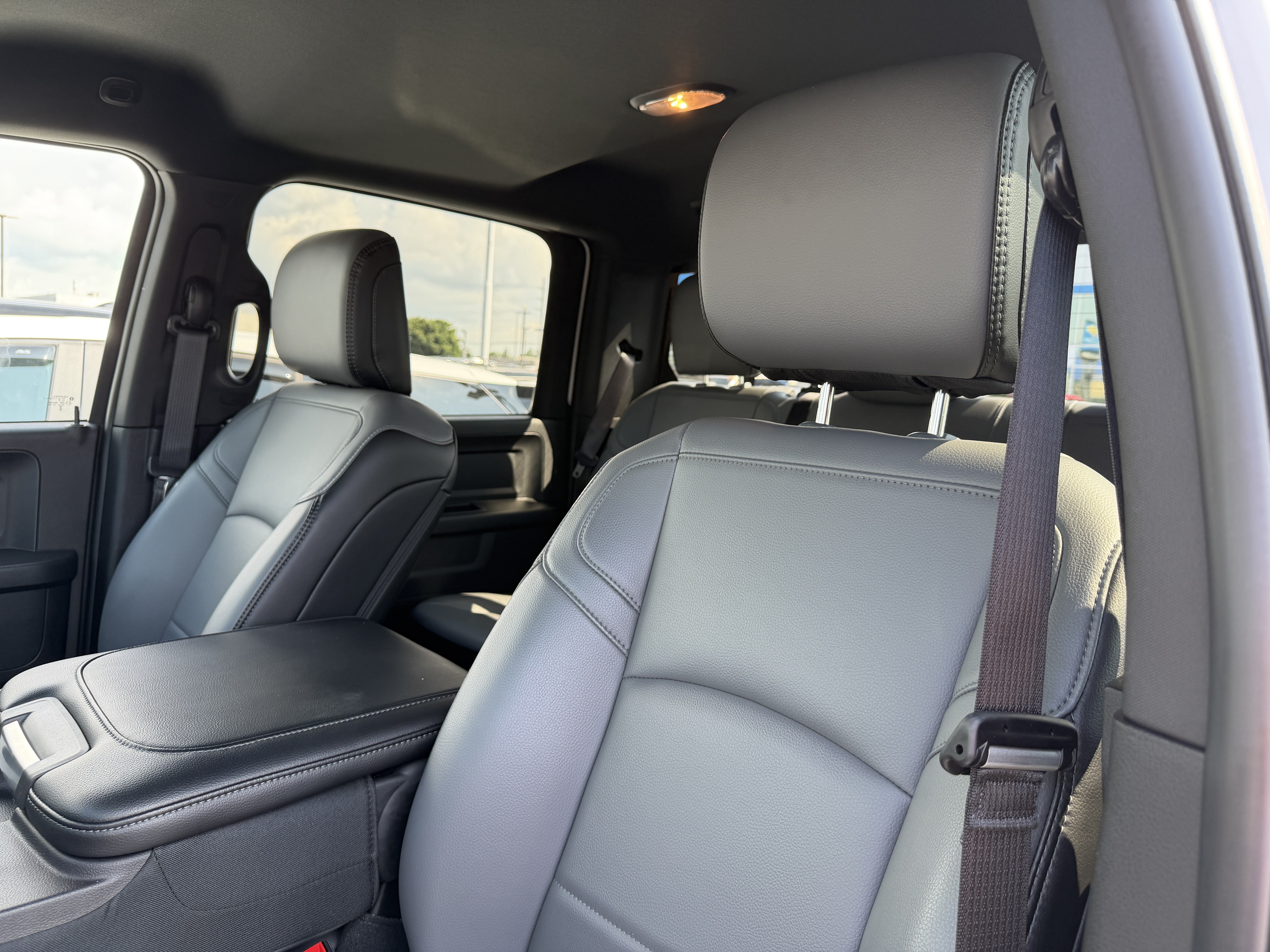 Used 2025 RAM 2500 Tradesman AWD/4WD image 14