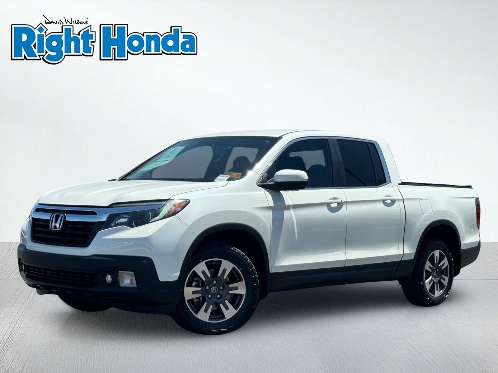 Used 2017 Honda Ridgeline RTL-T image 2