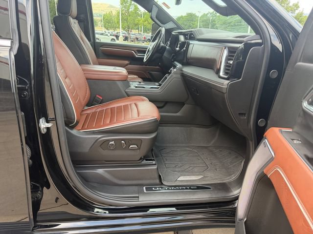 Used 2025 GMC Sierra 2500 Denali Ultimate w/ Max Trailering Package AWD/4WD image 13