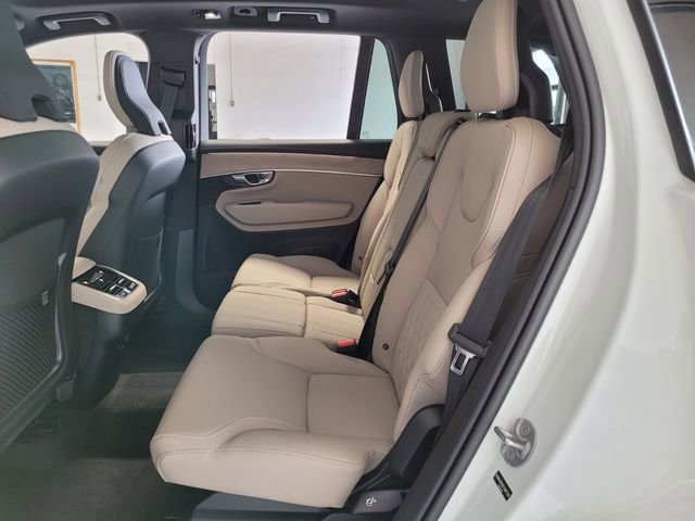 New 2026 Volvo XC90 B5 Plus w/ Protection Package Premier AWD/4WD image 10