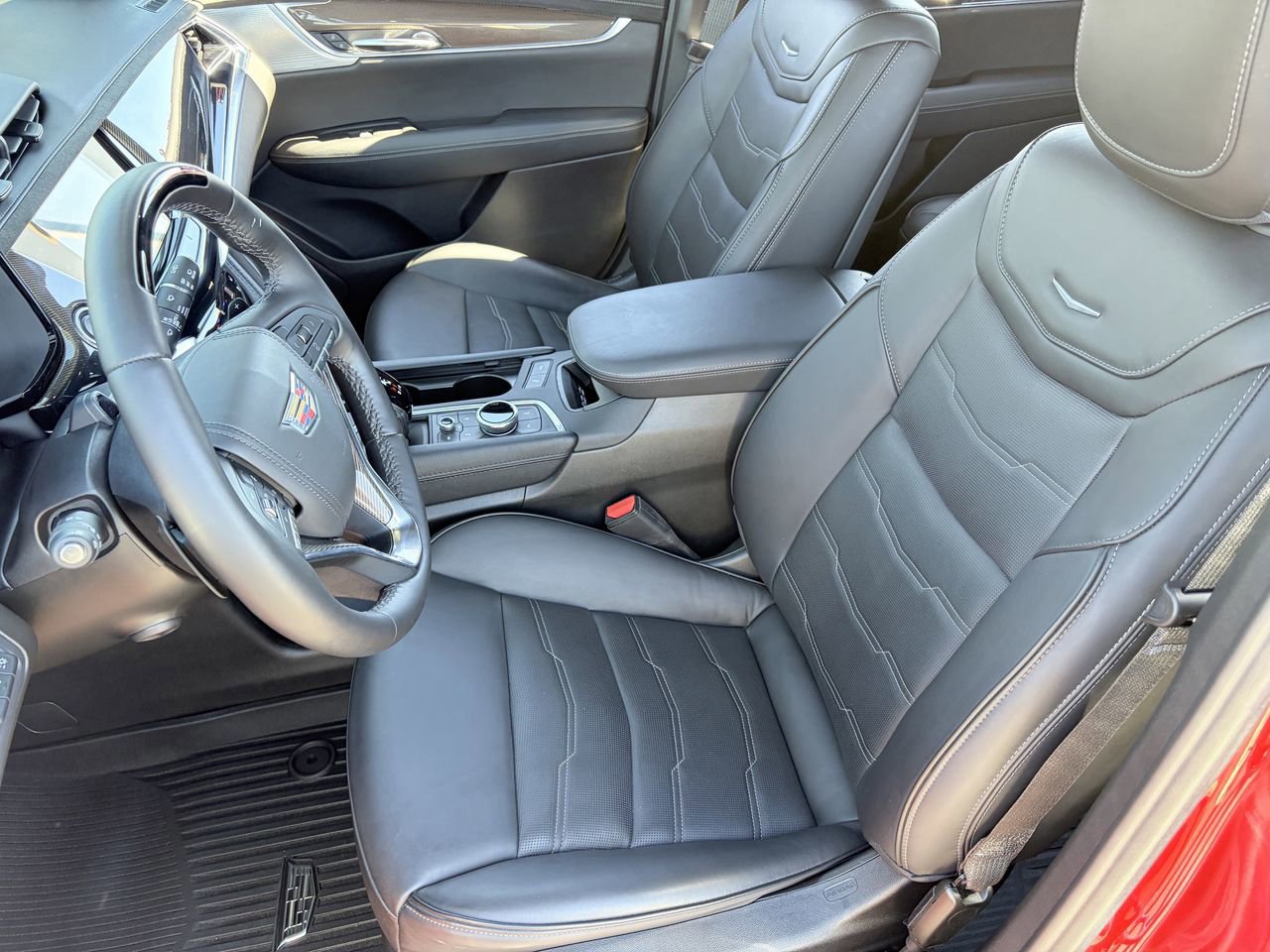 Certified 2025 Cadillac XT6 Premium Luxury w/ Platinum Package image 20
