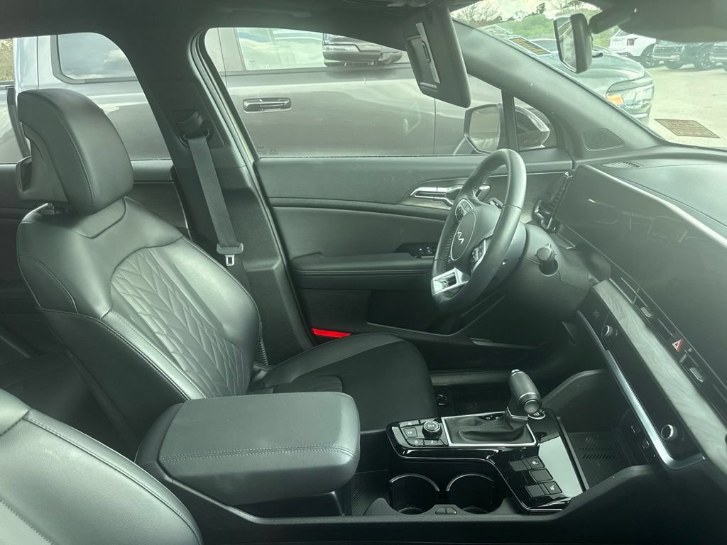Certified 2024 Kia Sportage X-Line w/ X-Line Premium Package AWD/4WD image 12
