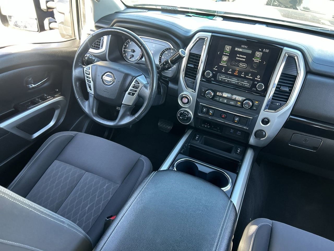 Used 2021 Nissan Titan SV w/ SV Convenience Package AWD/4WD image 11