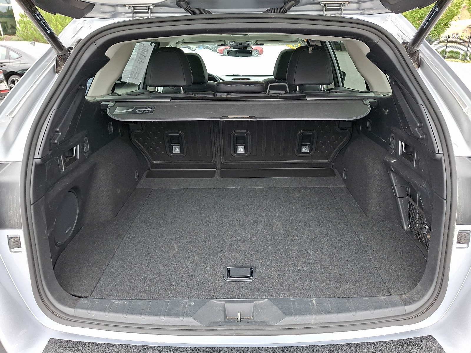 Used 2023 Subaru Outback Touring XT AWD/4WD image 29