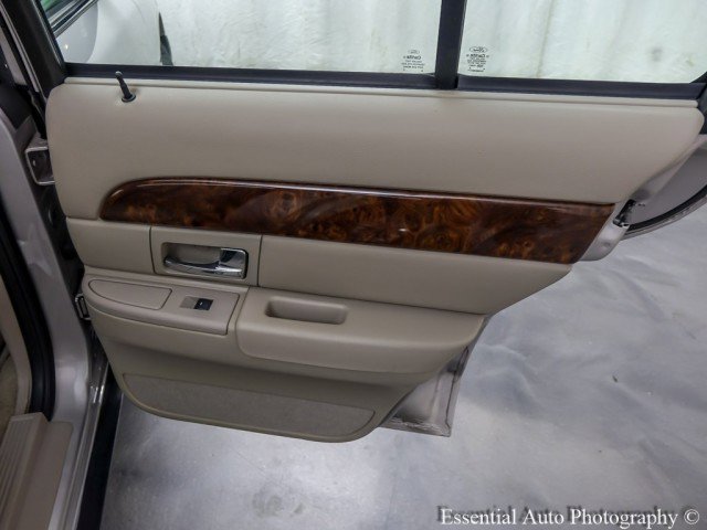 Used 2010 Mercury Grand Marquis LS image 24