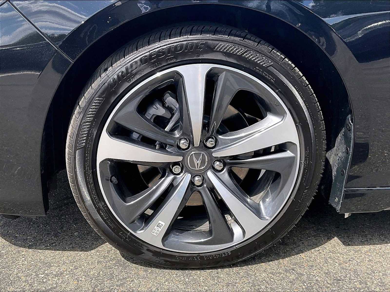 Used 2025 Acura TLX w/ Technology Package FWD image 12