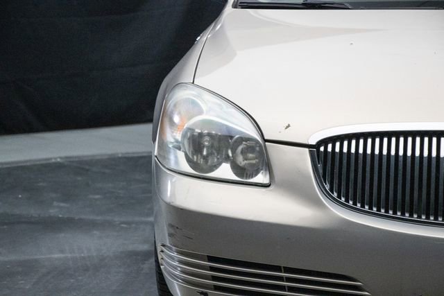 Used 2008 Buick Lucerne CXL w/ Driver Confidence Package image 5