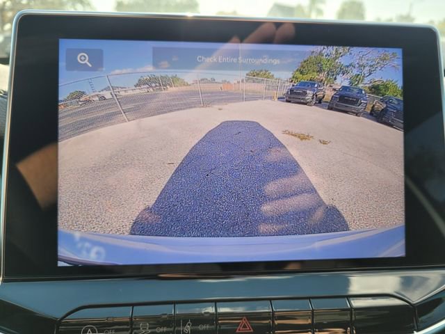 Used 2026 Jeep Compass Latitude image 23